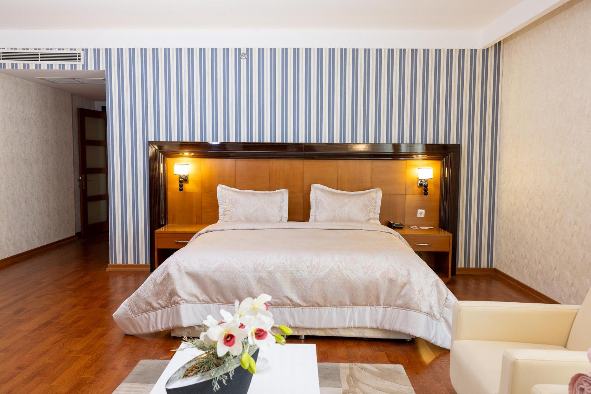 Anemon Grand Malatya Otel Kültér fotó